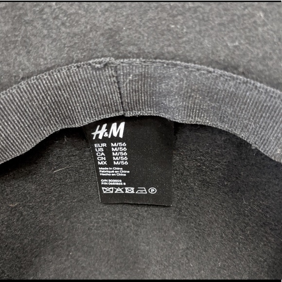 Felt Hat - Picture 2 of 3